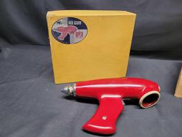 Very Rare 1930s The Ice Gun by Opco