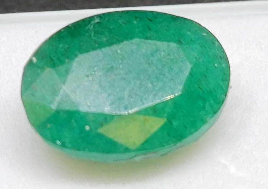 Green Emerald oval cut 12.80ct gemstone