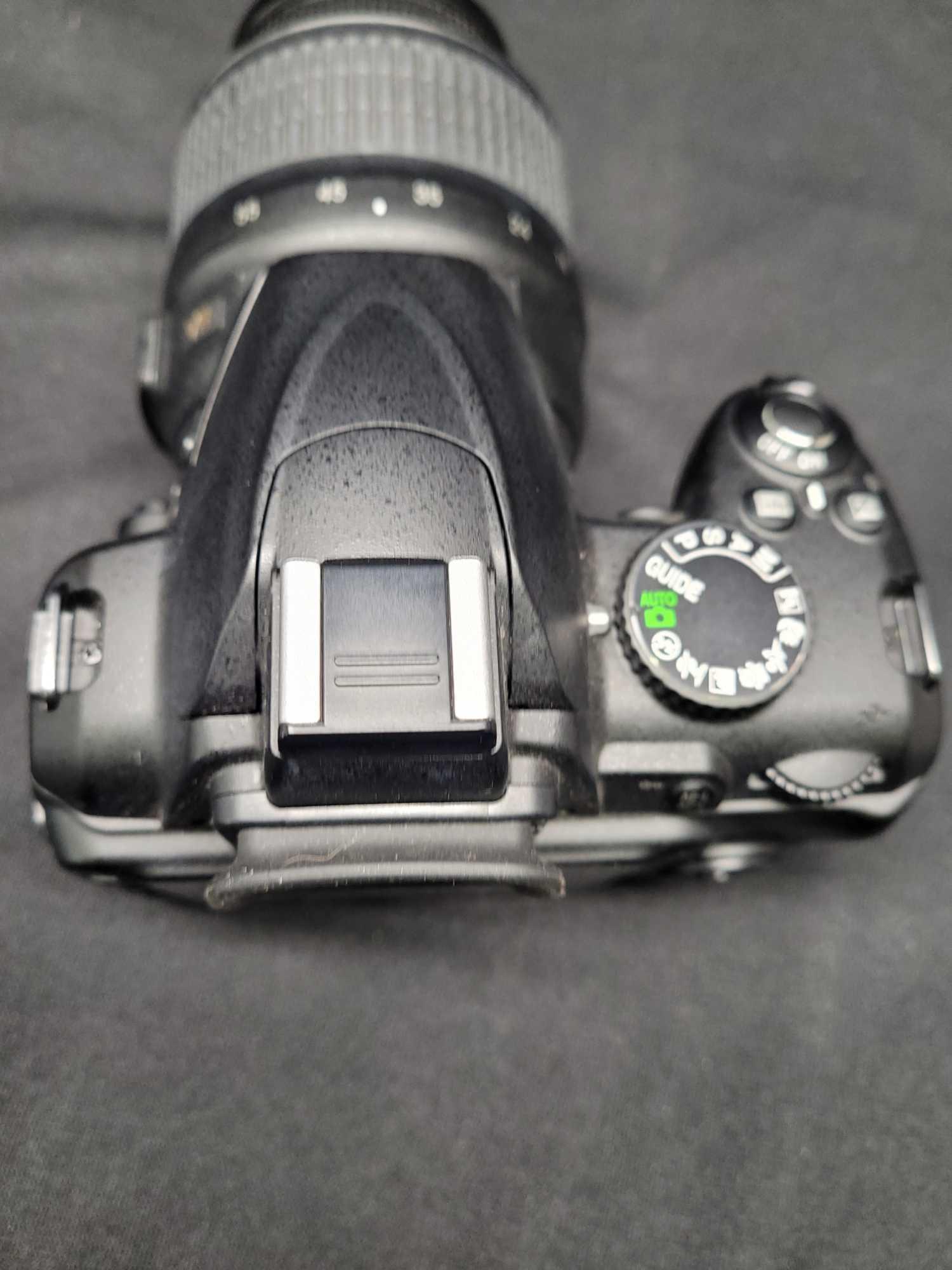 Nikon D3000 Digital camera With extra lens and Bag