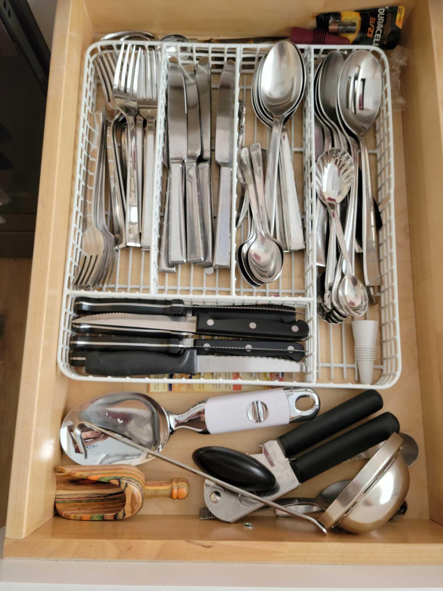 Contents of Kitchen Cabinets Henckles Knives