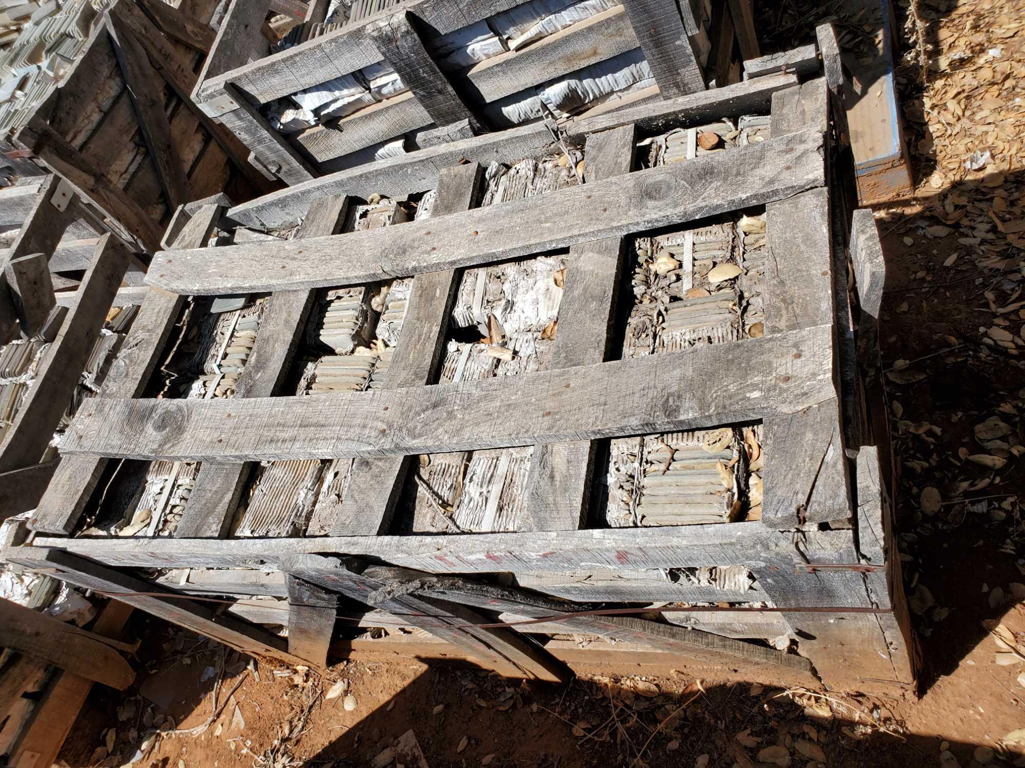 Pallet of 4 in x 4 in Smooth Grey Stone Tiles