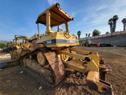 Caterpillar Bulldozer D6M XL Crawler Bulldozer