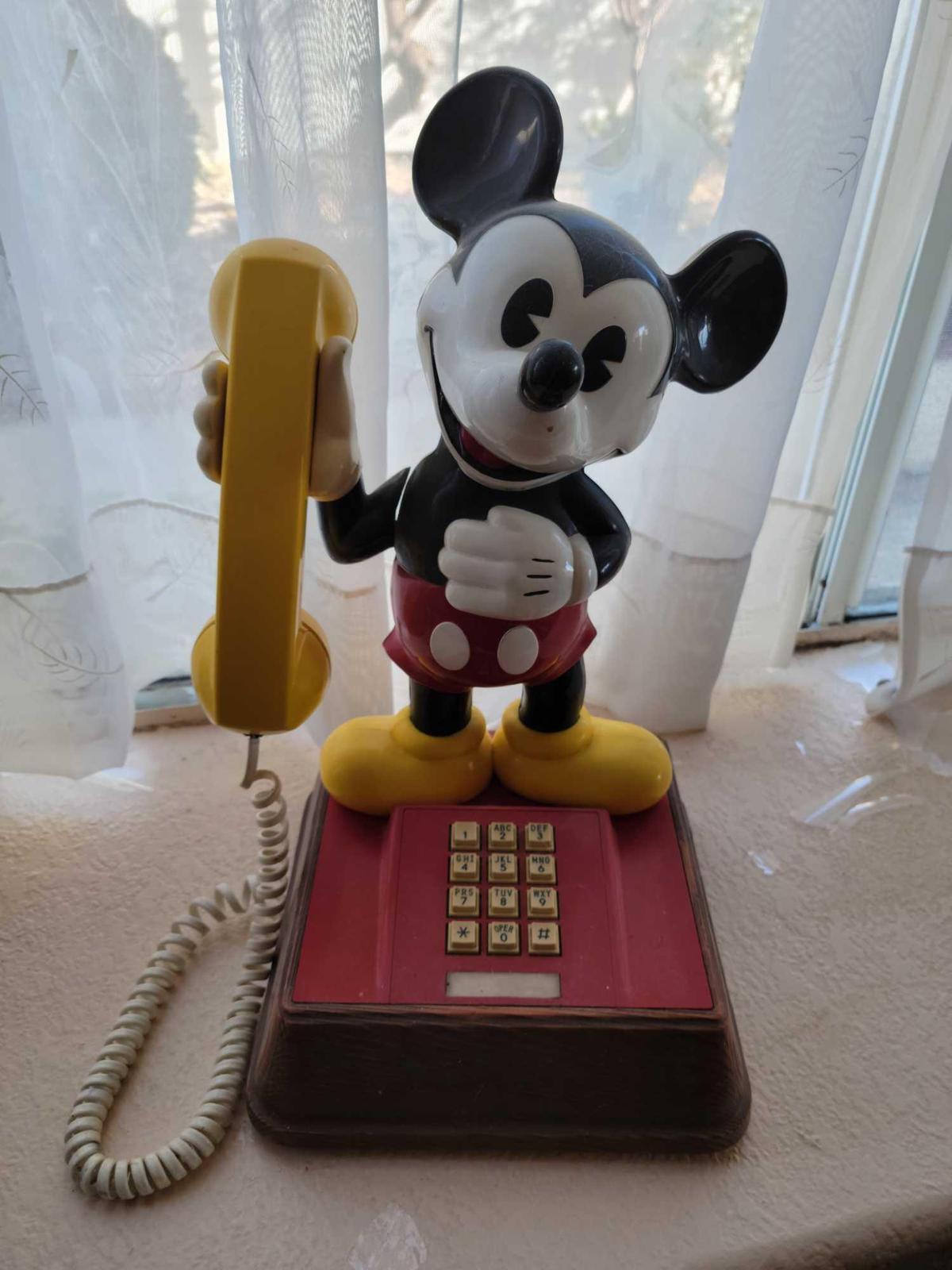 Vintage Mickey mouse phone