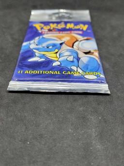 long stem Base set Pack of pokemon cards