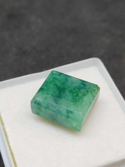 9.38ct huge green Emerald gemstone