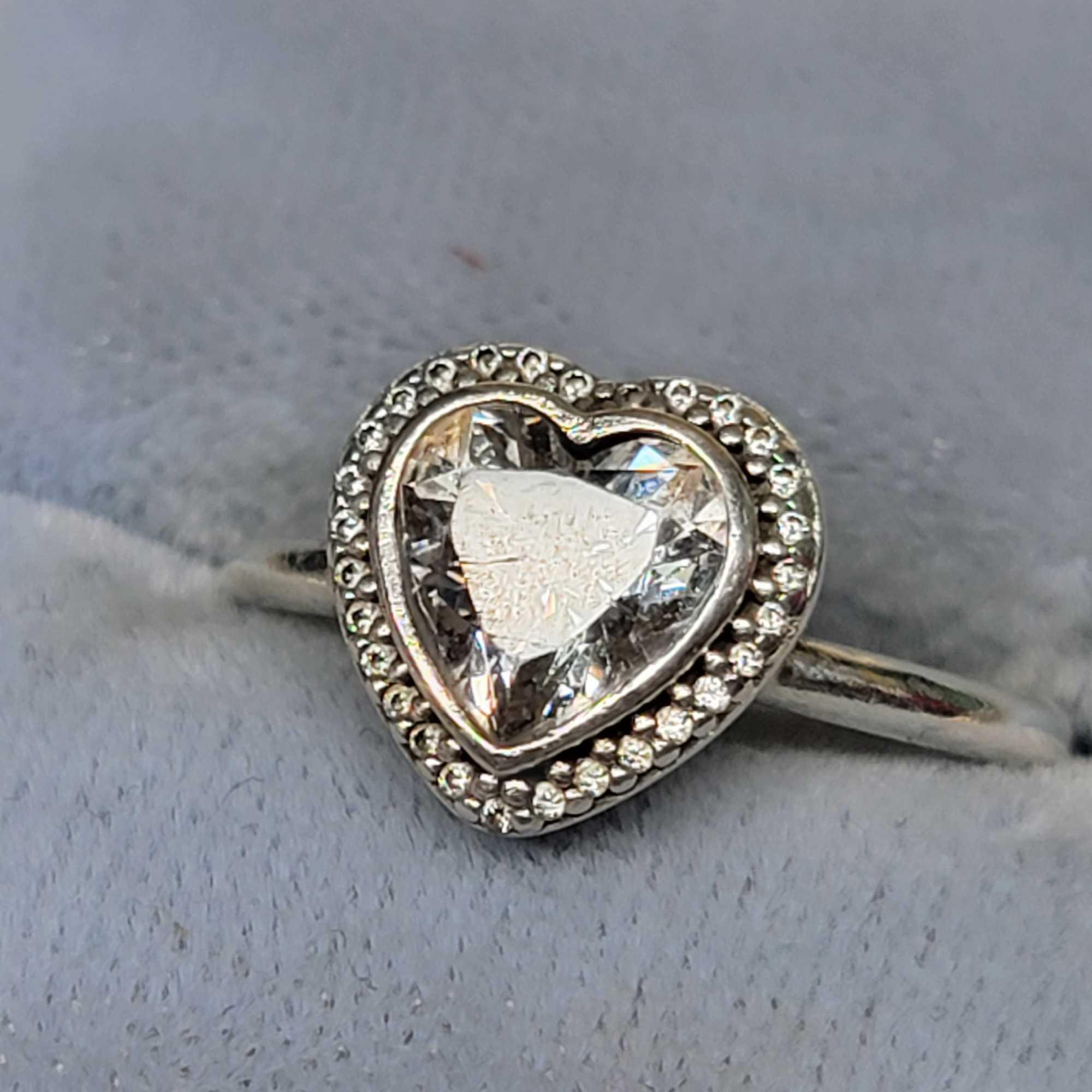 Pandora Jewelry 925 Sterling Ring, Diamond Accents w/ Quartz Heart Gem Stone