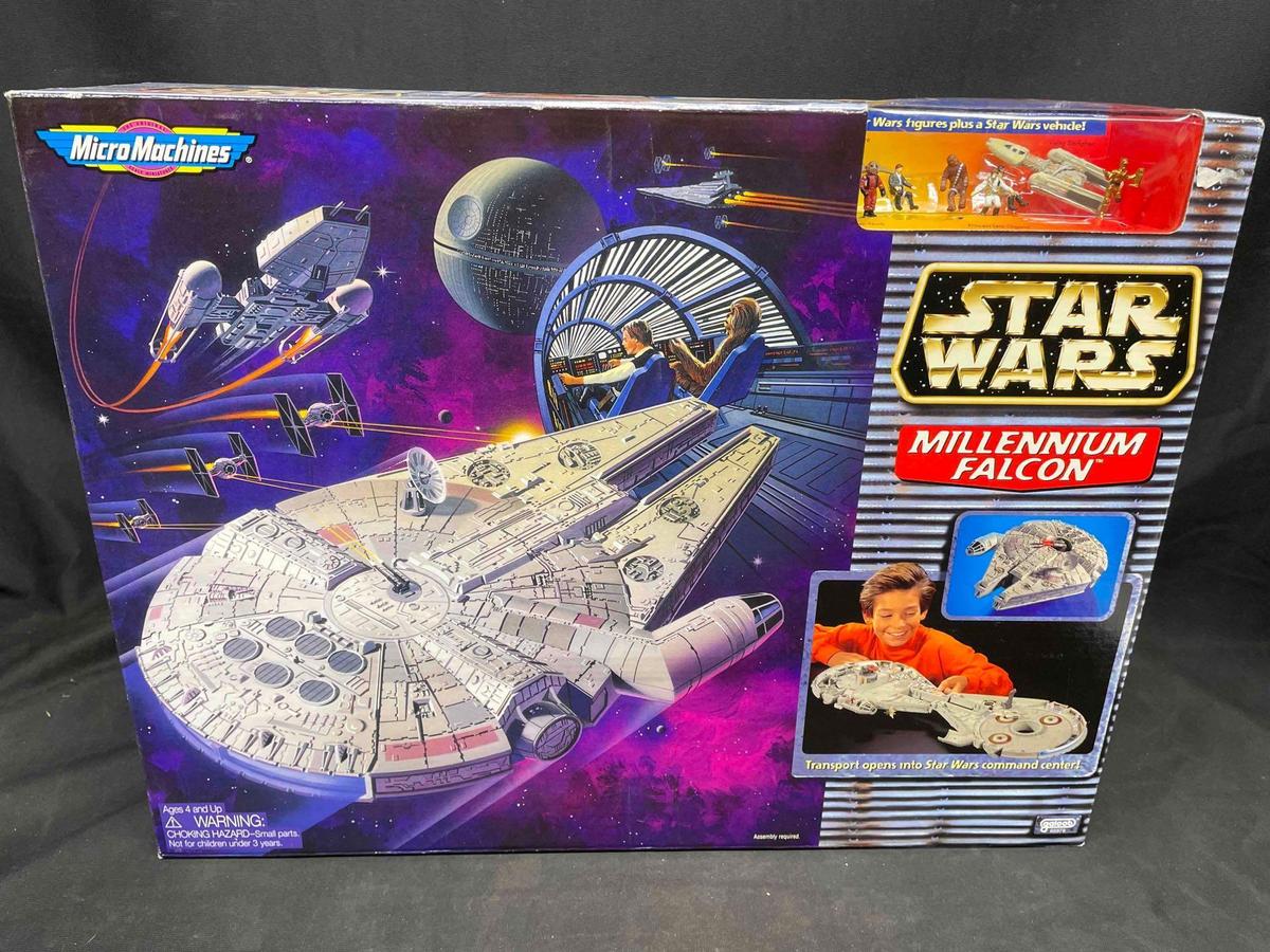 Star Wars Micro Machines Millennium Falcon Figure Toy Set Galoob No. 65878 NEW