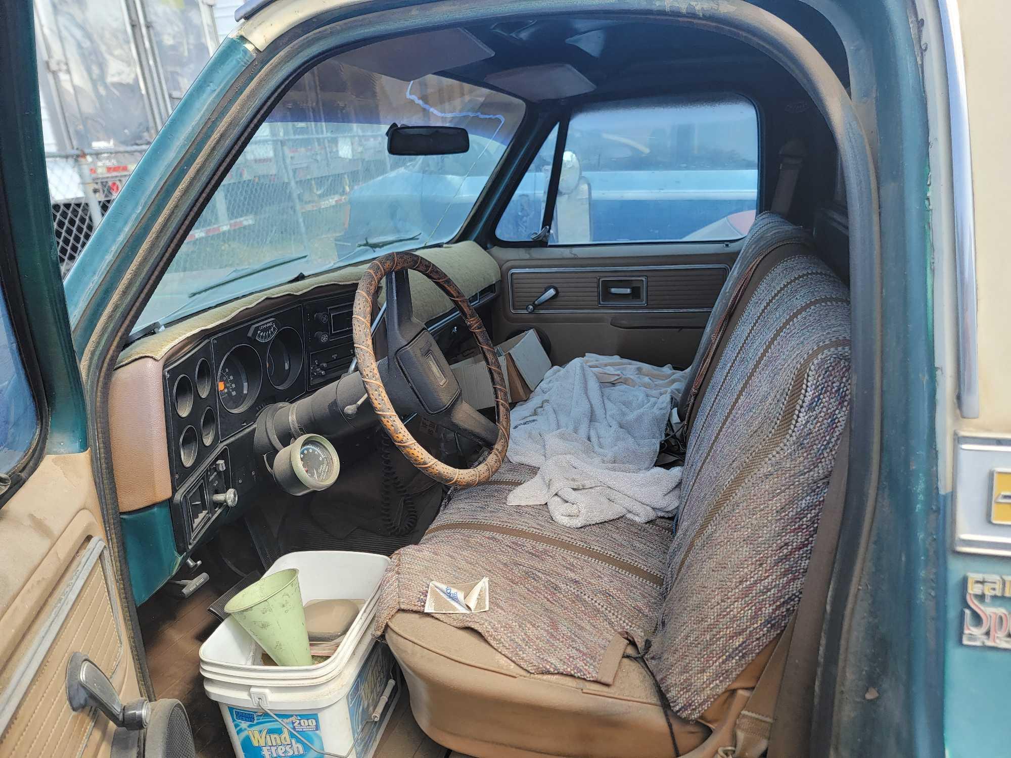 1979 Chevy Scottsdale c20 Pickup Truck with camper shell non running for parts w/ title