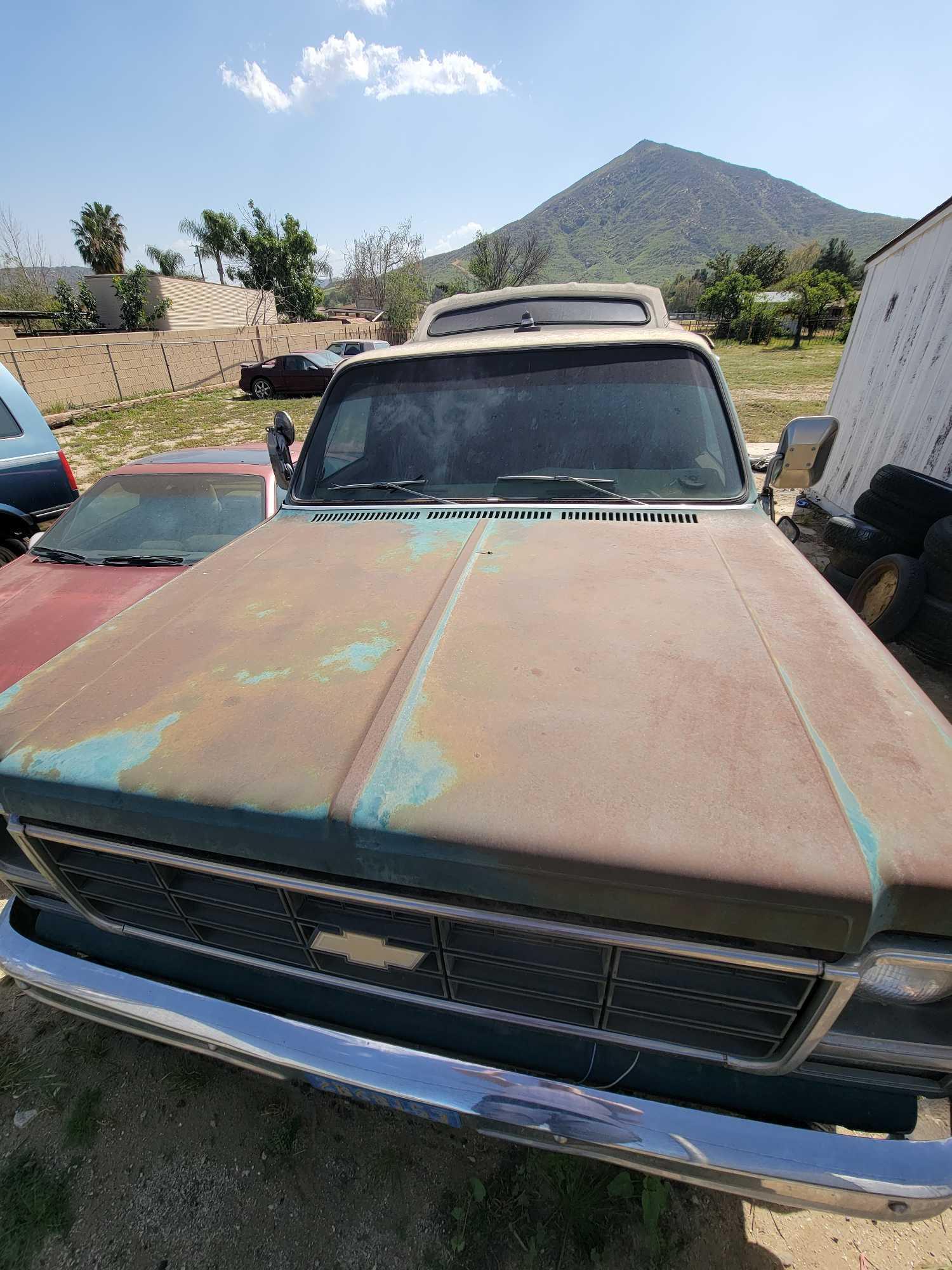 1979 Chevy Scottsdale c20 Pickup Truck with camper shell non running for parts w/ title