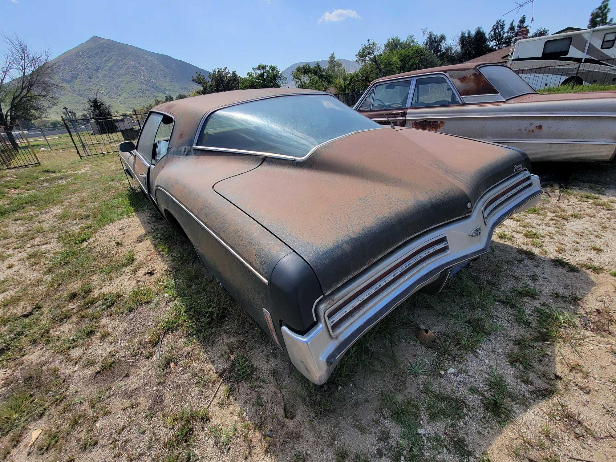 1973 Buick Riviera 2 Door Coupe Project Car with title