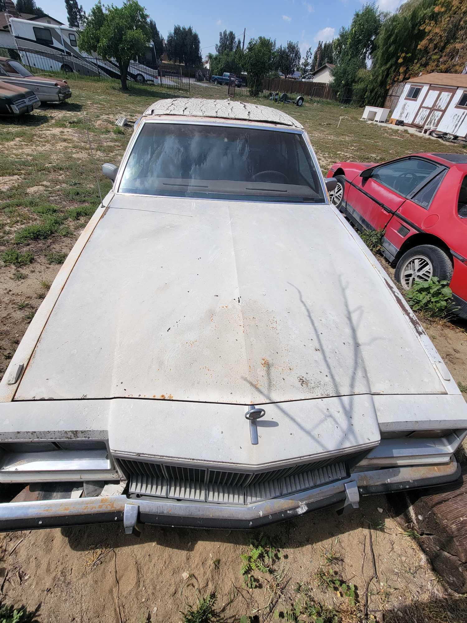 1981 Buick Park Avenue Sedan w/title