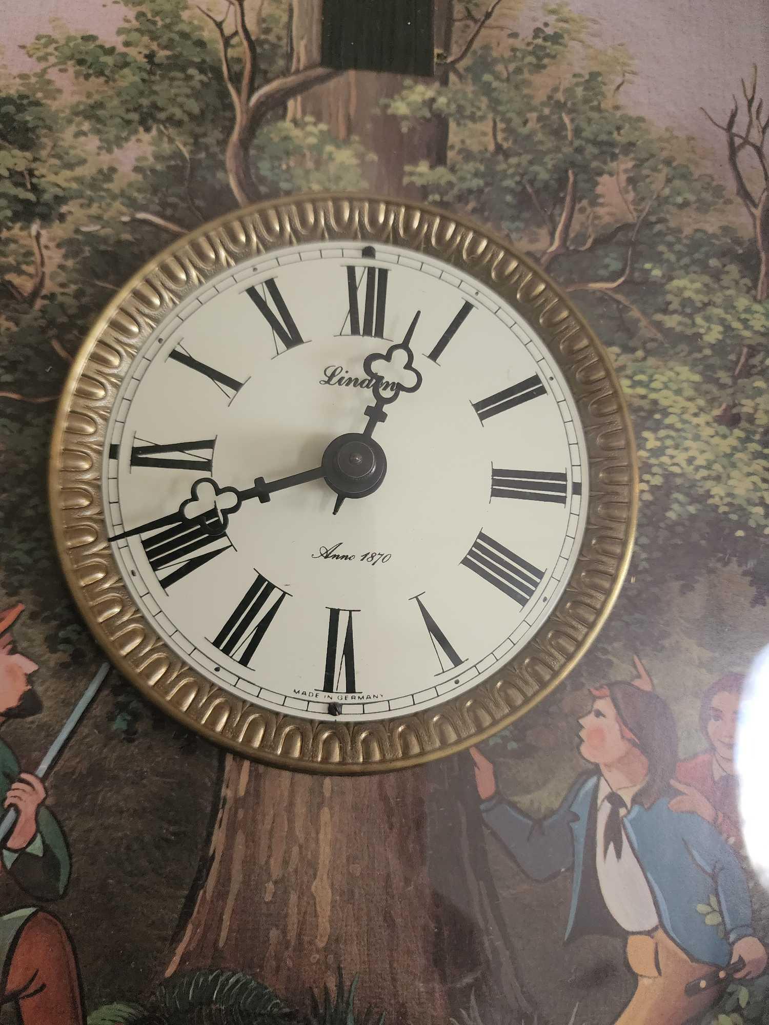 linden hunters wall clock