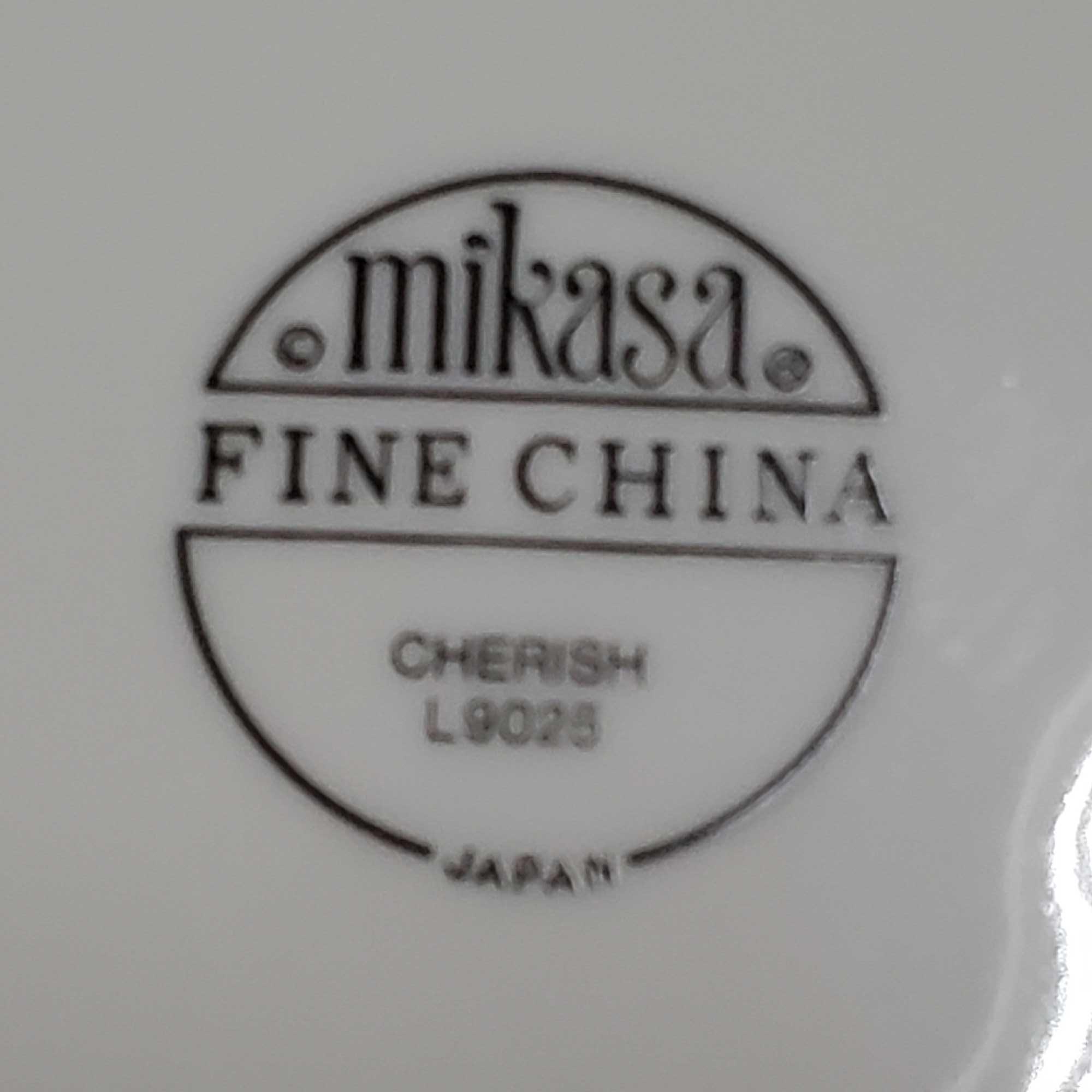 Lot of vintage Mikasa china and ceramics Goodwill Location