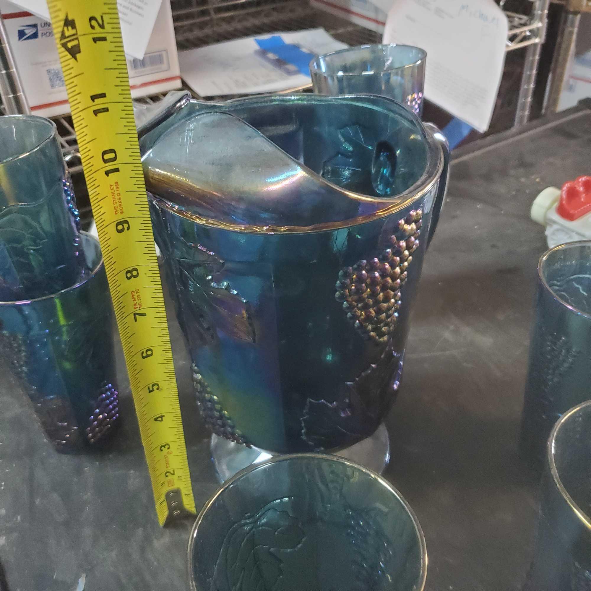 Vintage carnival glasses and pitcher Goodwill Location