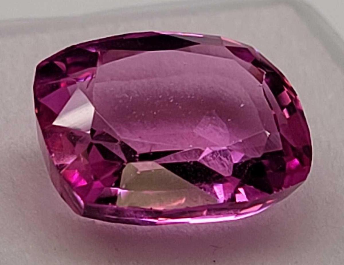 Cushion Cut 1.93ct Pink Sapphire Gemstone AAA Quality