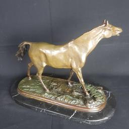 Escondido - Heavy Bronze Statue Of Horse. Engraved P.j. Mene