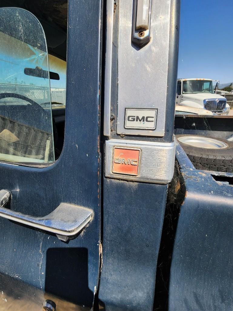 1985 GMC truck California non running for parts / repair lien sale papers