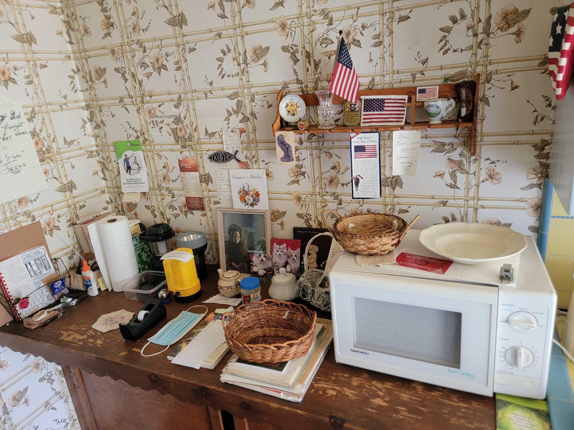 Kitchen Lot - Vissani Fridge, Cupboard and Pantry Contents