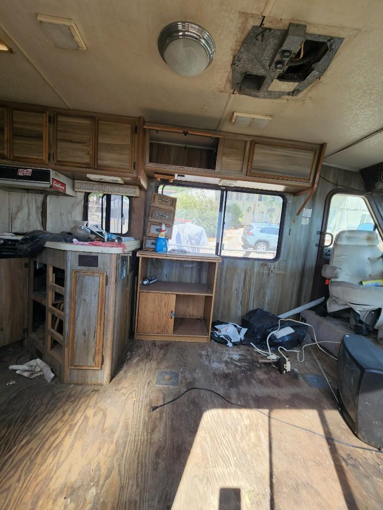 1984 Fleetwood P30 Gutted RV Shell