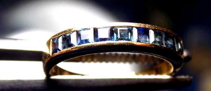Sapphire 14 kt gold ring stunning high quality vintage stunning blue gems earth mined naturals 2.27g