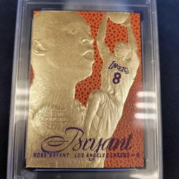 96-97 23k gold Fleer Flair Showcase Kobe Bryant WCG 10