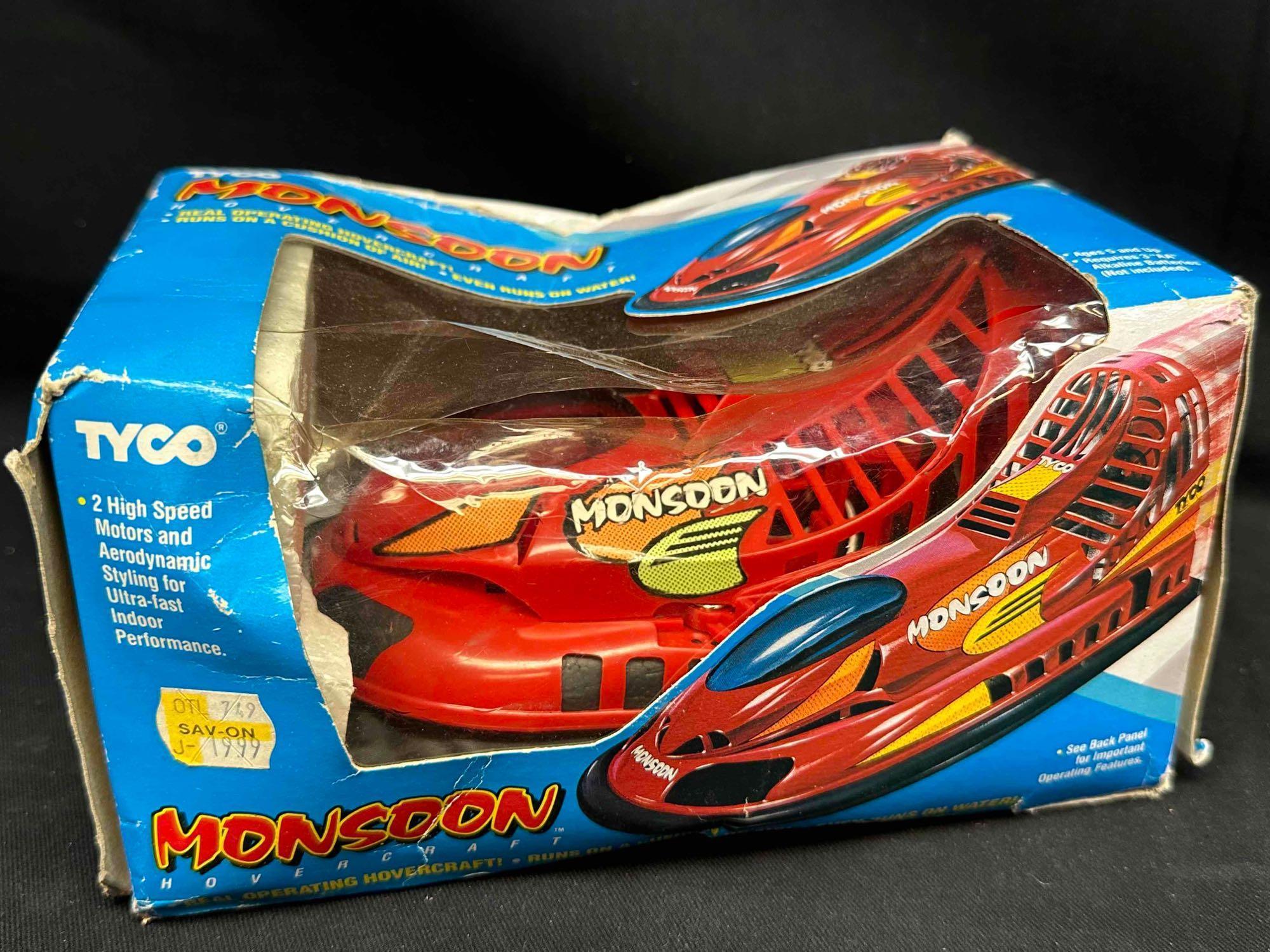 Tyco Monsoon Hovercraft and Boat Model