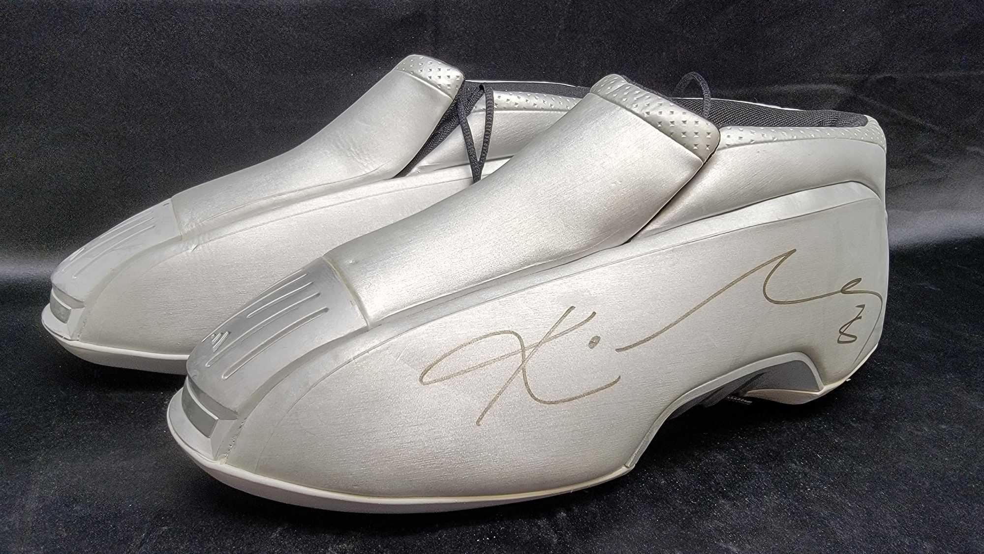 Kobe Bryant Basketball Shoes Signed Size 14