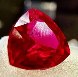 Breathtaking Intense 7.89ct Red Ruby Explosive Sparkles