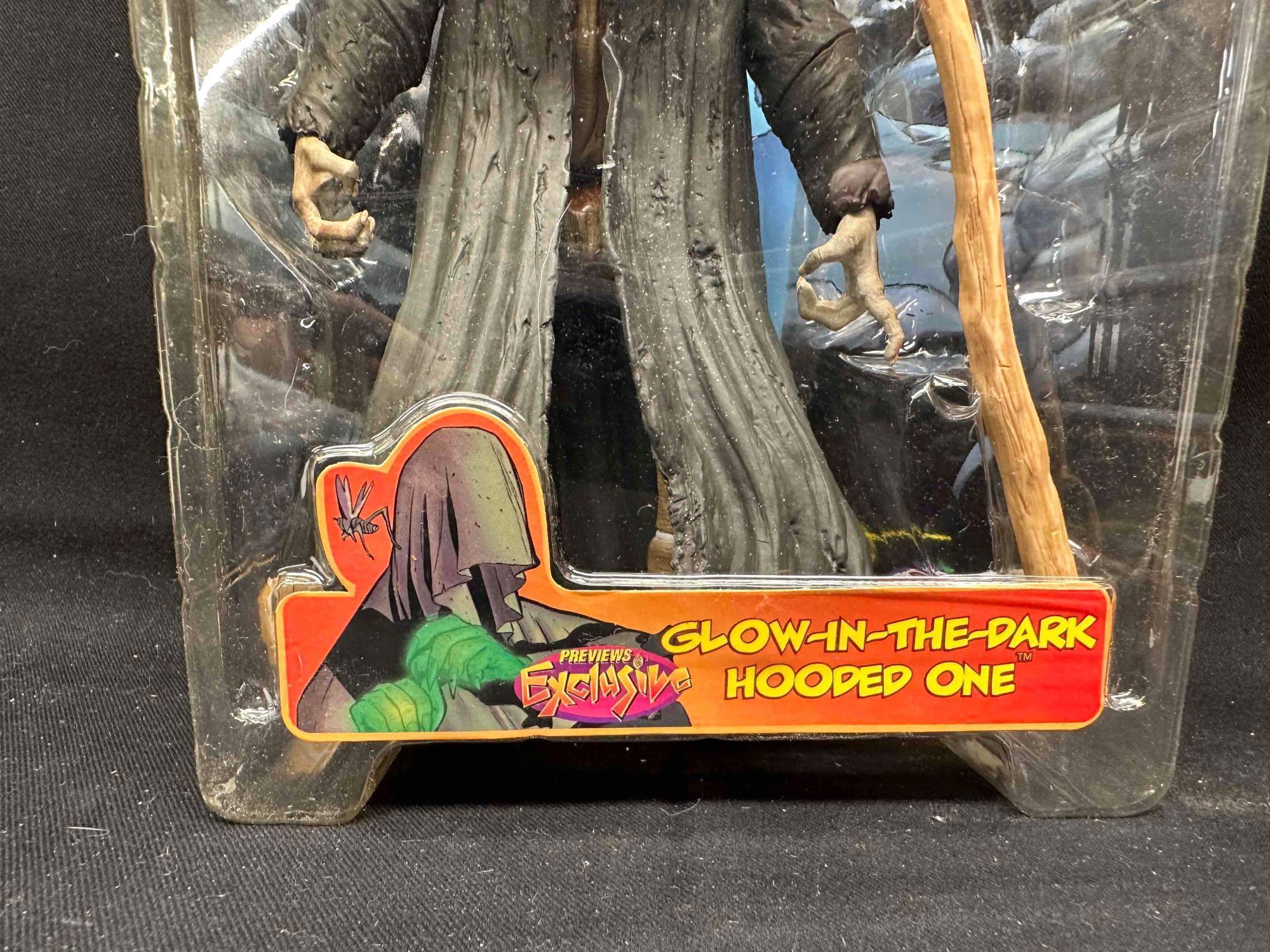 Jeff Smiths Bone Glow In The Dark Hooded One Previews Exclusive Action Figure