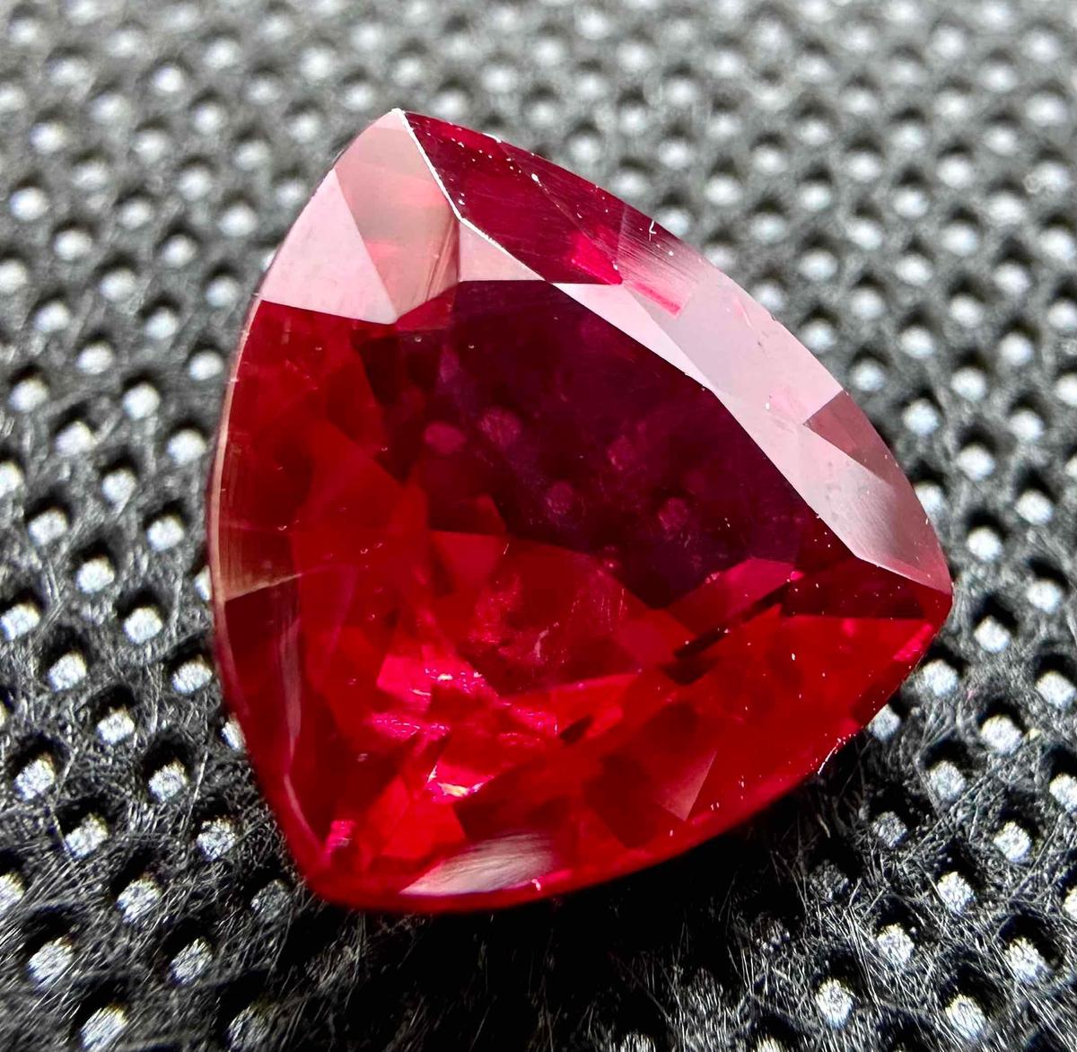 Stunning Bright Red 8.6ct Trillion Cut Valentines Ruby
