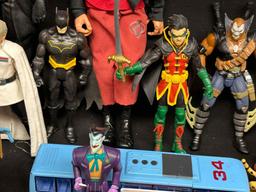 Large Lot of Vintage Action Figures. Ninja Turtles, Gargoyles, GI Joe, He Man MOTU More
