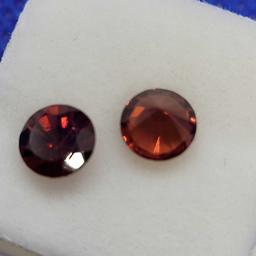 (2) Round Cut Red Garnet Gemstone 1.555 ct