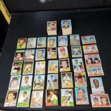 Lot of 1960s Topps baseball cards