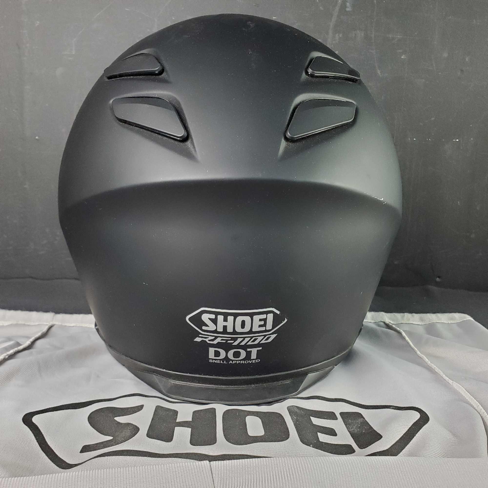 Shoei RF-1100 Matte black Full Face Motorcycle Street Riding Helmet size Large with bag