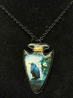 Unique Crow Design Arrowhead Pendant Necklace
