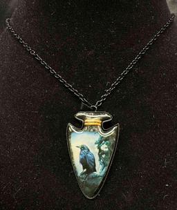 Unique Crow Design Arrowhead Pendant Necklace