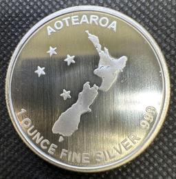 1 Troy Oz .999 Fine Silver New Zealand Silver Fern Round Bullion Coin