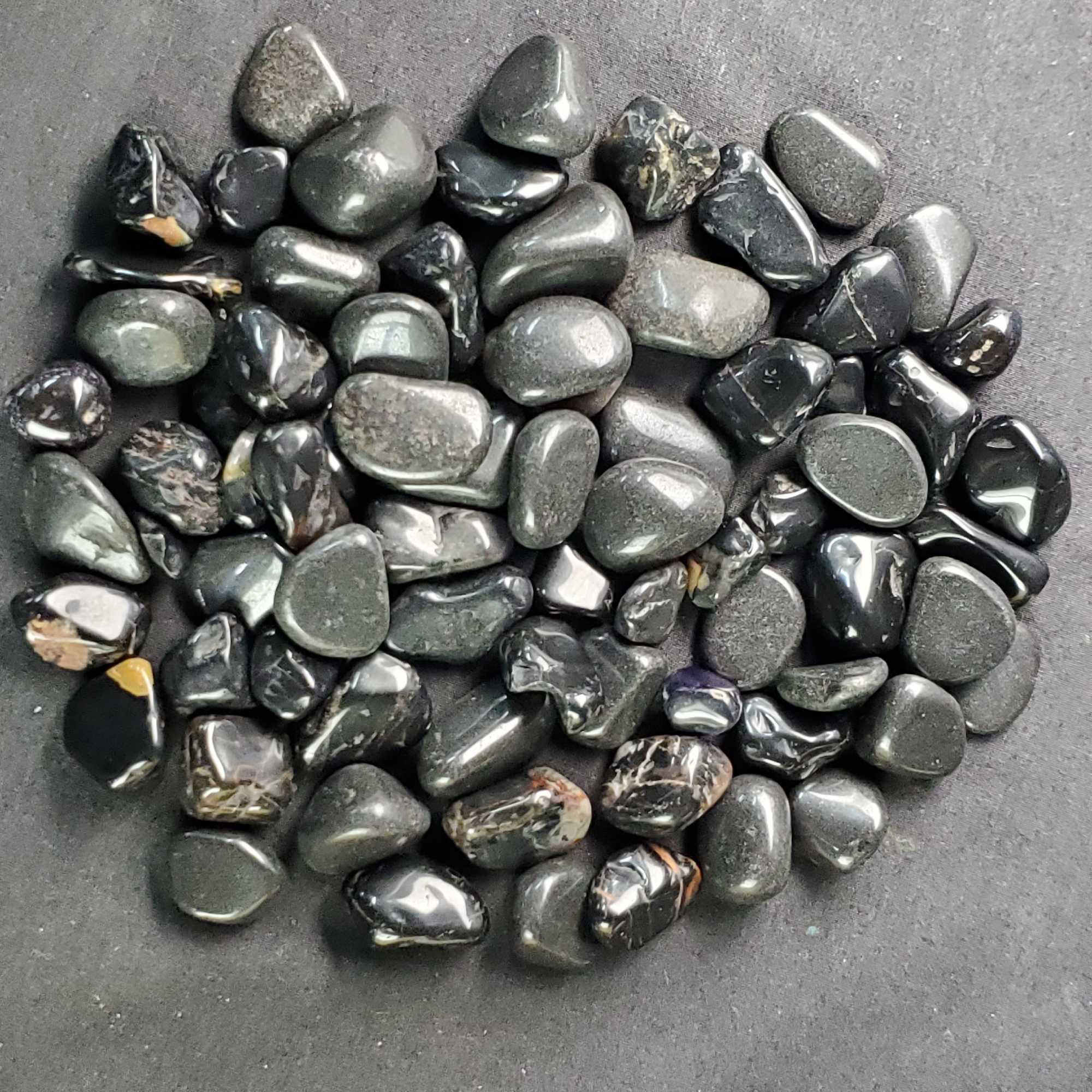 lot of tumbled onyx