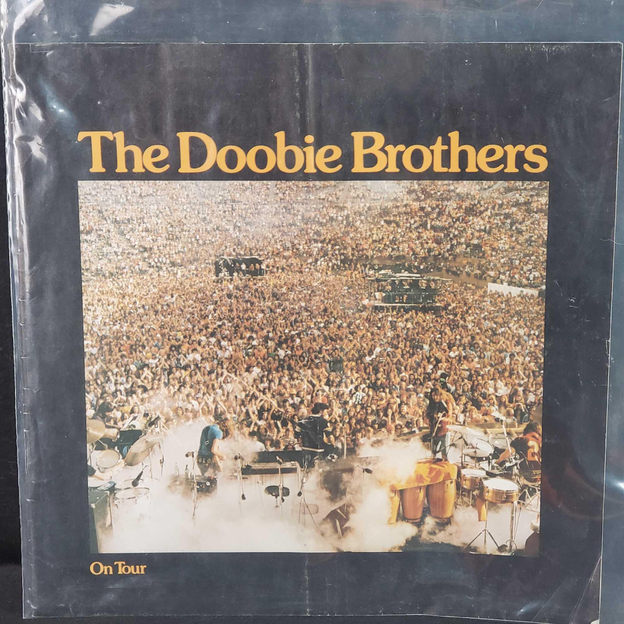 1976 Original program of The Doobie Brothers on tour