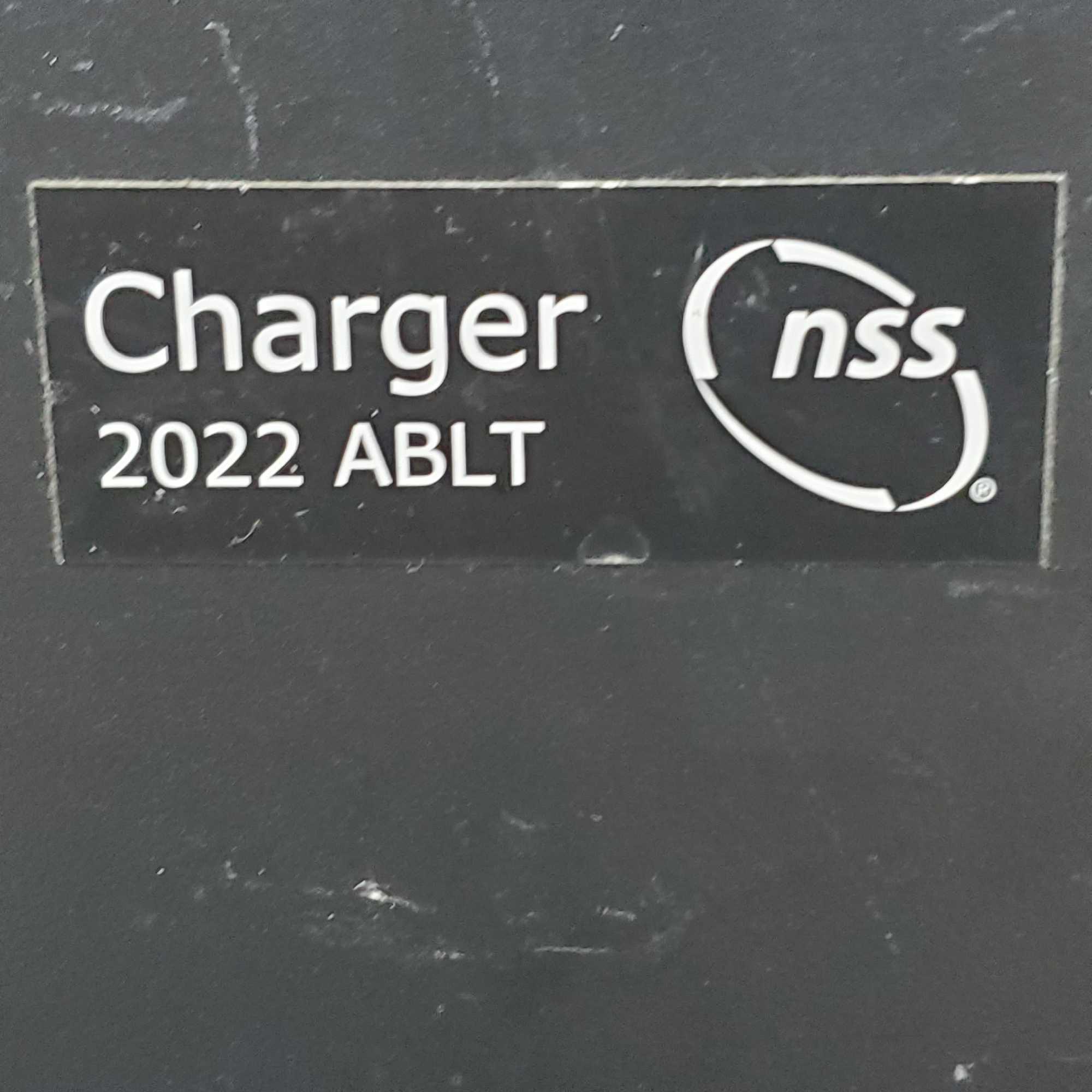 NSS Charger 2022 ABLT 20in pad walk-behind burnisher model 6402014 A