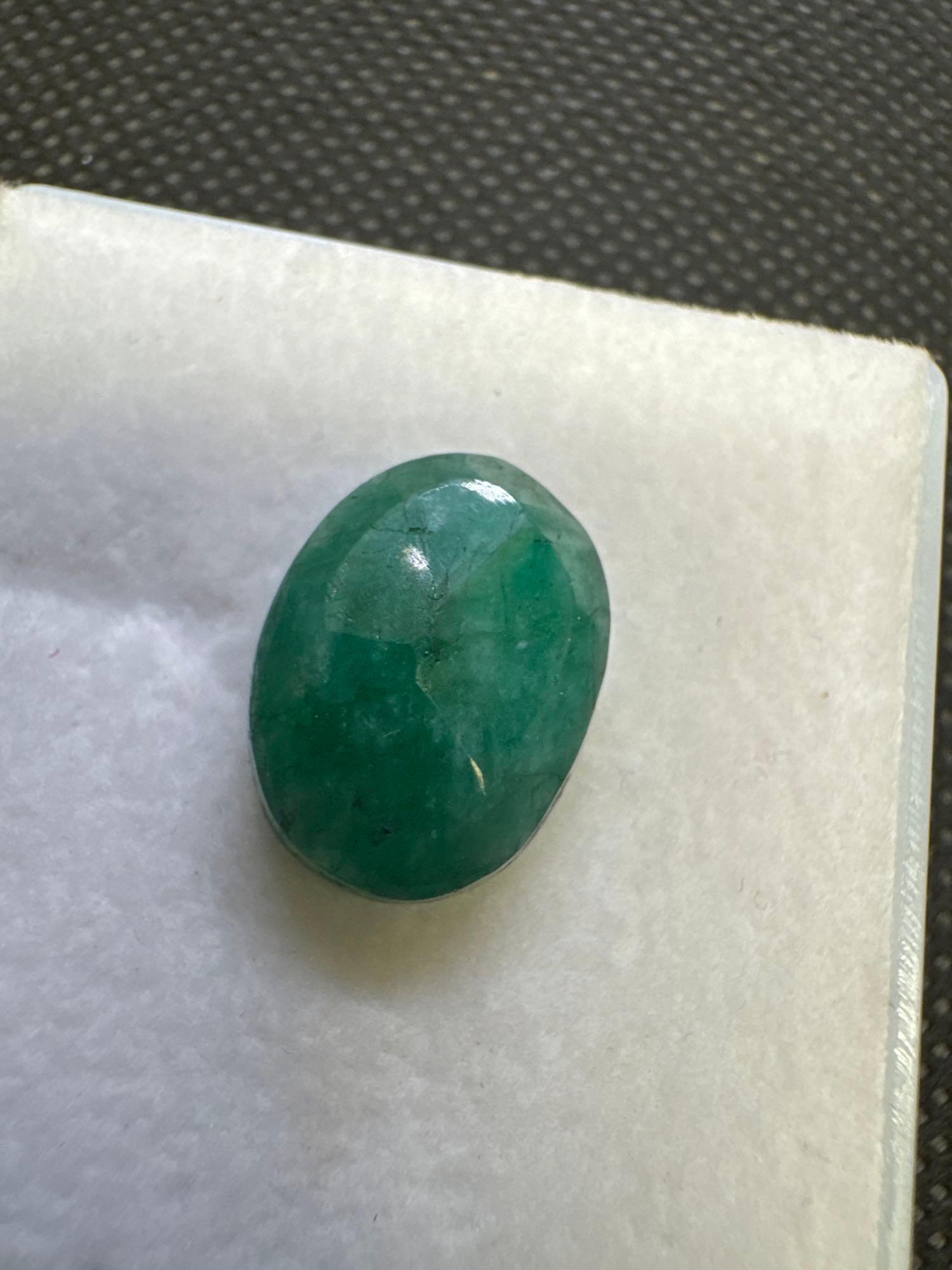 Oval Cut Green Emerald Gemstone 9.00ct