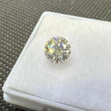 Brilliant Round Cut Moissanite diamond gemstone Stunner 1.10ct