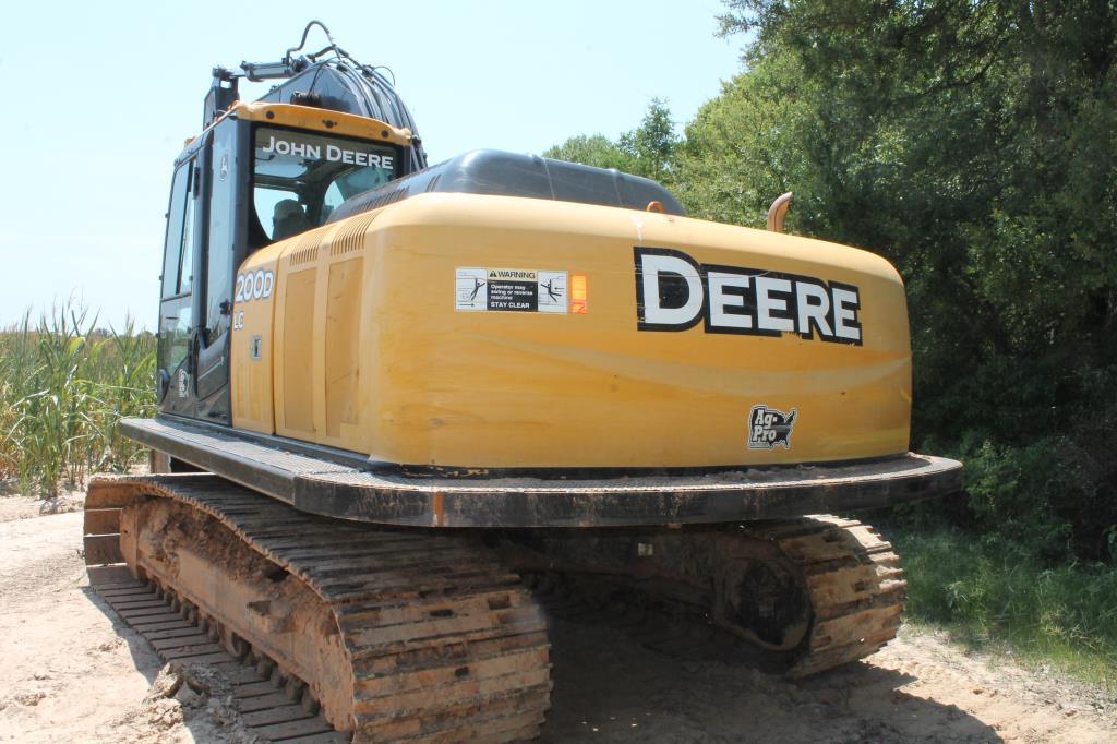 2010 John Deere 200D LC Excavator, 1673 Hrs