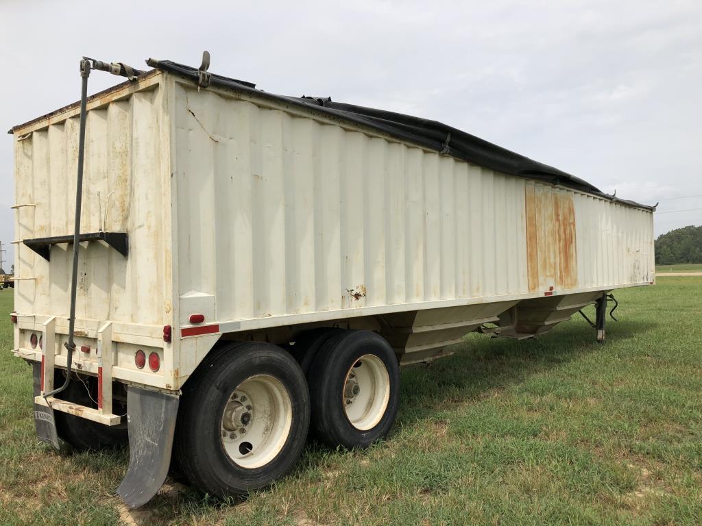 1982 Hawk Hopper Bottom Grain Trailer