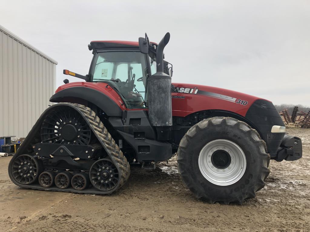 2014 Case 310 Magnum RowTrac