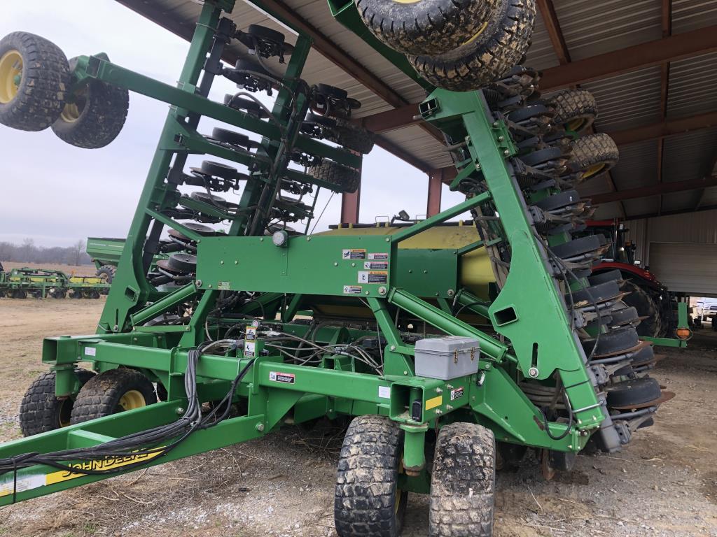 2009 John Deere 1990 Drill w/ Cart