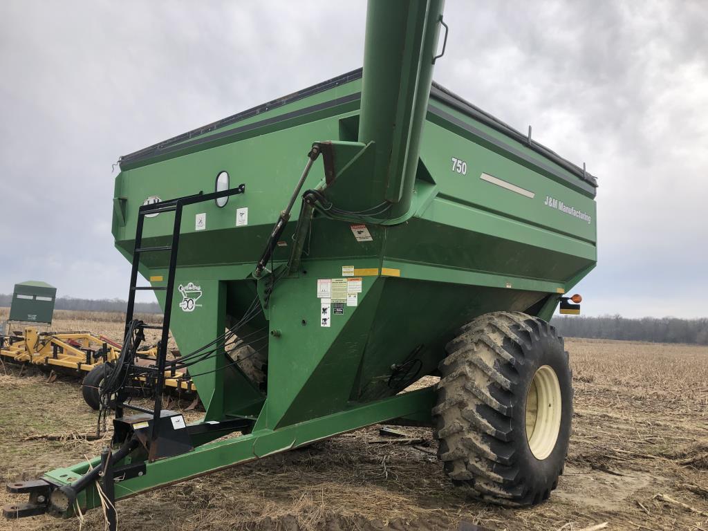 J&M 750 Grain Cart