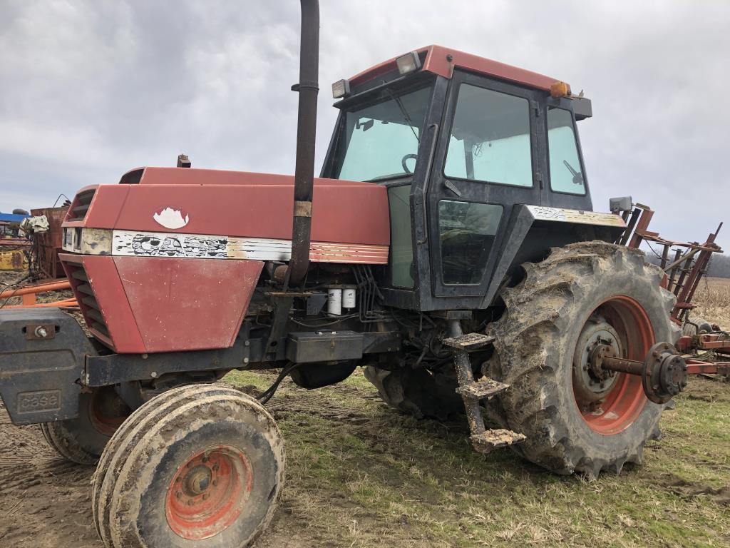 Case 2594 Tractor