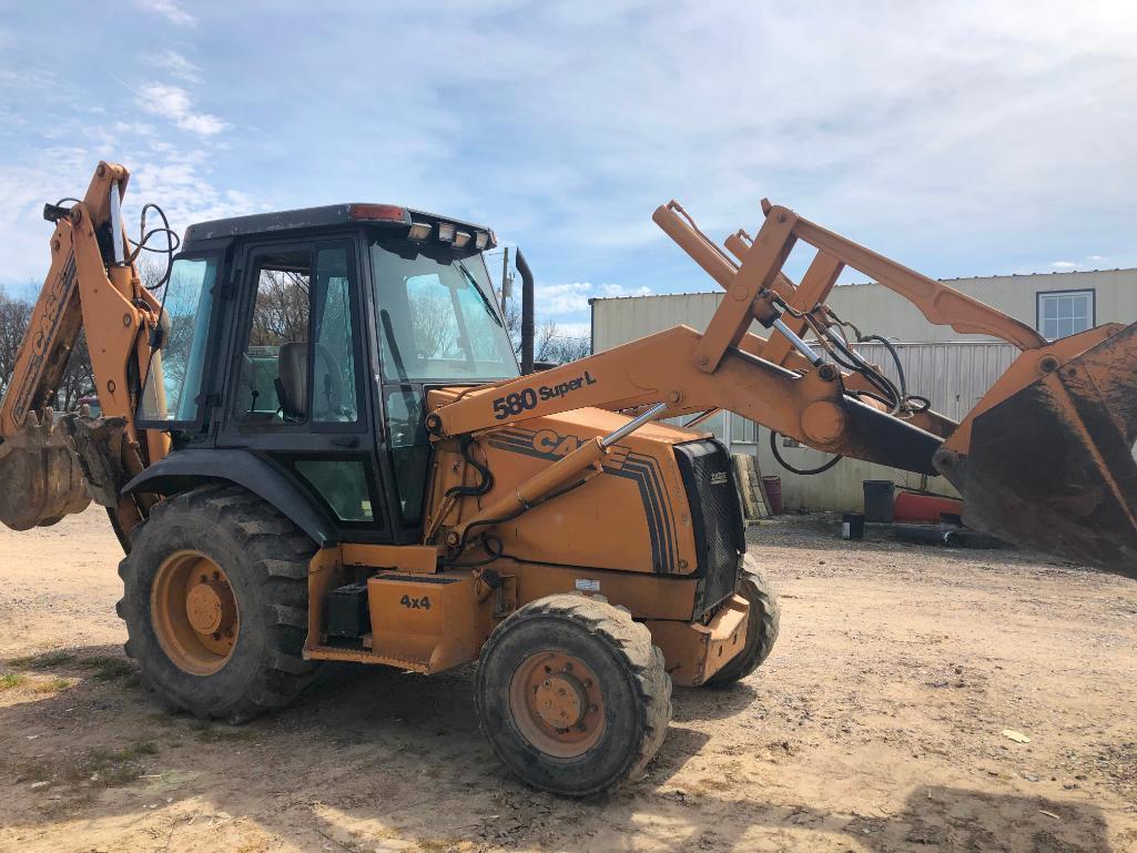 Case 580 Super L 4x4 Backhoe w/ Extend A Hoe