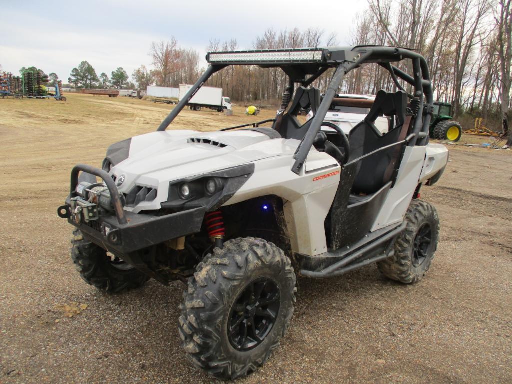 2016 Can Am Commander